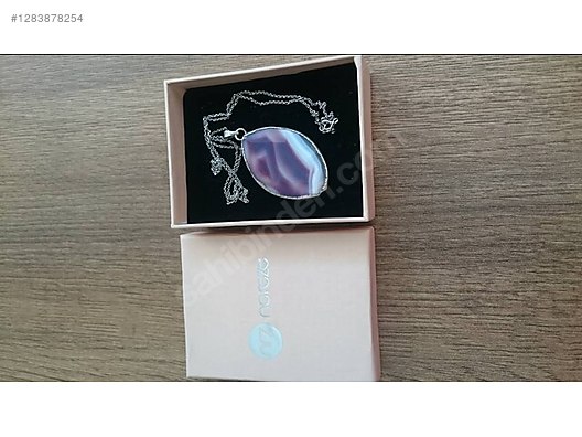 Used & Brand New Items / Jewelry / Necklaces / Silver