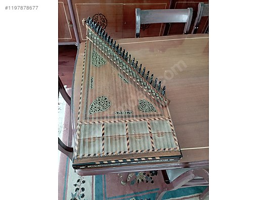 Used & Brand New Items / Antique / Instruments / Antique Stringed Instruments