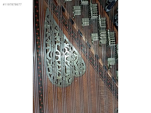 Used & Brand New Items / Antique / Instruments / Antique Stringed Instruments