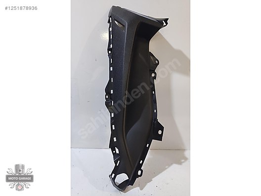 Görünüm / Yamaha Xmax 250 300 Sol Basmak Tabanı 18-22 B74-F7481-00