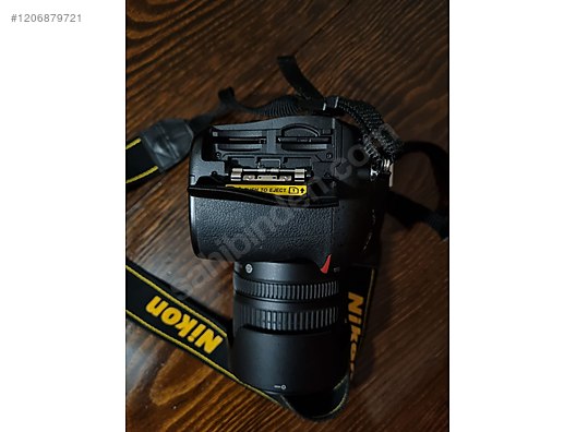 Used & Brand New Items / Cameras & Photographic Equipment / Digital Cameras / DSLR / Nikon / D7100