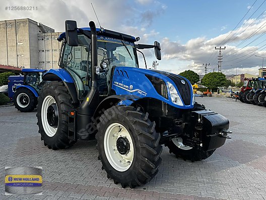 Machinery / Agricultural Machines / Tractors / New Holland / TR6.135S