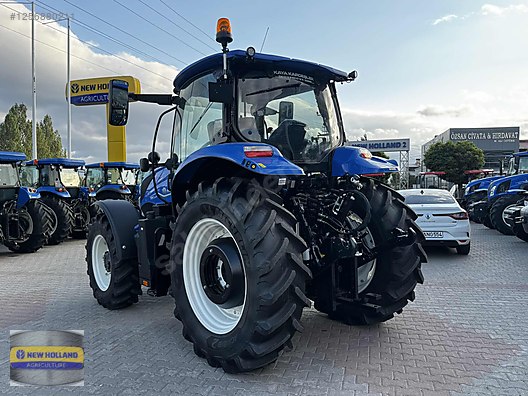 Machinery / Agricultural Machines / Tractors / New Holland / TR6.135S