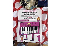 Piyano çalmayı öğreniyorum 1
