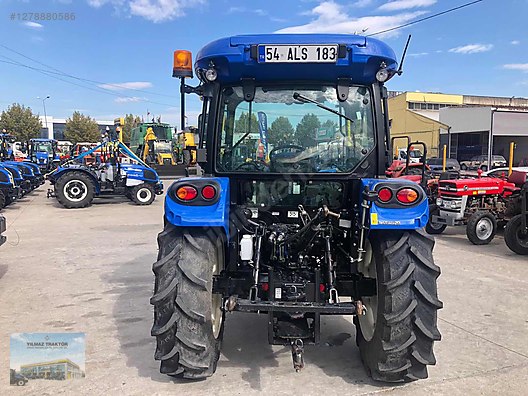 Machinery / Agricultural Machines / Tractors / New Holland / T4.70S