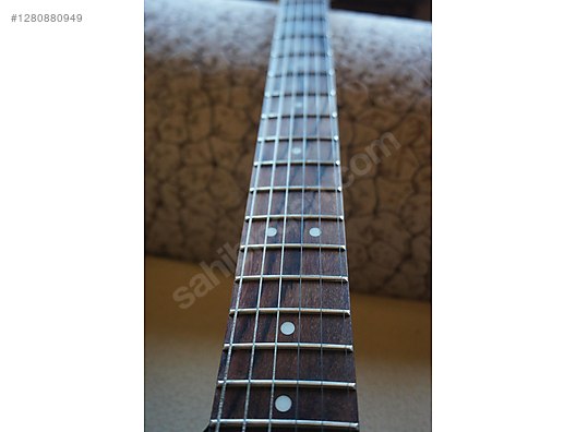 İkinci El ve Sıfır Alışveriş / Müzik / Müzik Aletleri / Telli Çalgılar / Gitar / Elektro