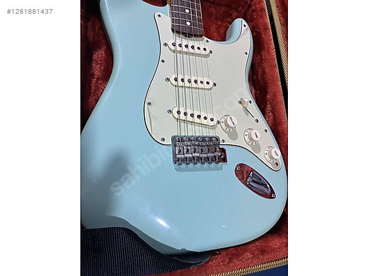 İkinci El ve Sıfır Alışveriş / Müzik / Müzik Aletleri / Telli Çalgılar / Gitar / Elektro