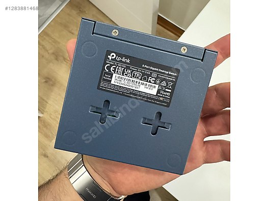 Used & Brand New Items / Computers / Peripherals / Modems & Networking / Switch, Hub & Splitter