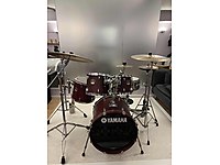 YAMAHA STAGE CUSTOM BATERİ SETİ