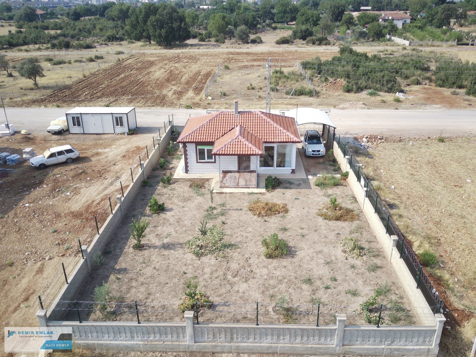 YEŞİLBAYIRDA 510M2 ARSA İÇİNDE MÜSTAKİL İSKANLI YENİ SIFIR EV Satılık