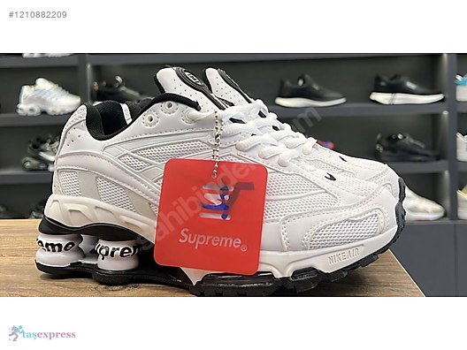 Supreme x air max 720 on sale