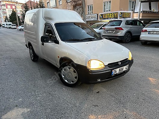 Opel / Combo / 1.4 / opel combo B 1997 model benzin/Lpg at