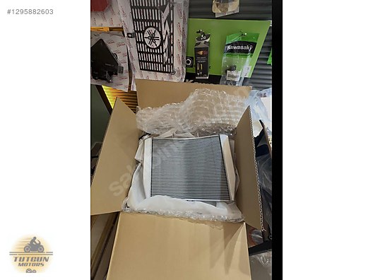 Havalandırma / Zx6 Radyatör Orijinal zx6r Sifir zx636 zx 6 far