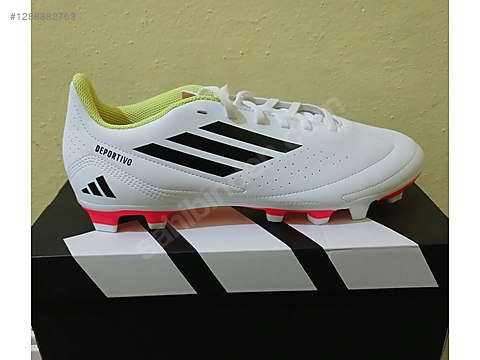 Çivili Beyaz 42.5 Numara Adidas Krampon & Ayakkabı - 1288882763
