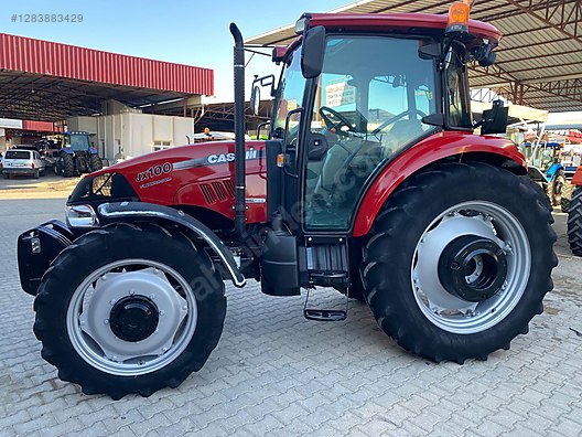 Machinery / Agricultural Machines / Tractors / Case IH / JX100