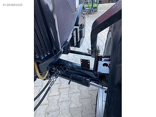 Machinery / Agricultural Machines / Tractors / Case IH / JX100