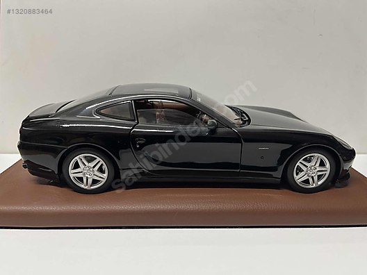Ferrari HOTWHEELS 1/18 612 Sessanta Süper Elite 60.Yıl modeli on