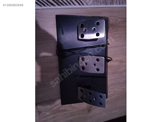 Used & Brand New Items / Gaming & Gamers Exclusive / Gaming Equipment / PC Game Racing Wheels