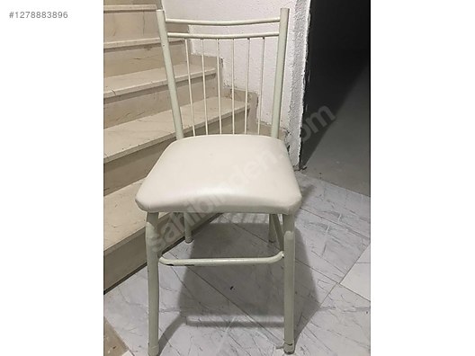 İkinci El ve Sıfır Alışveriş / Ev Dekorasyon / Mobilya / Mutfak / Sandalye