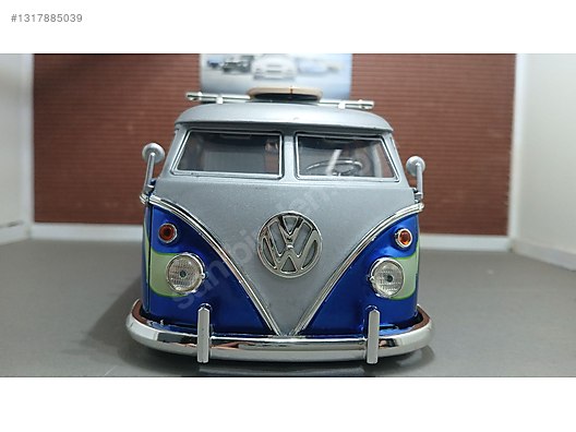 Jada Toys Diecast Model 1:24 Volkswagen Araba - 1317885039