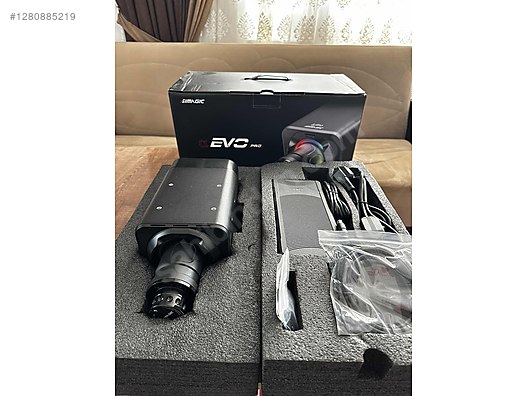 Used & Brand New Items / Gaming & Gamers Exclusive / Gaming Equipment / PC Game Racing Wheels