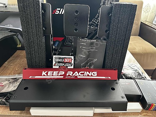 Used & Brand New Items / Gaming & Gamers Exclusive / Gaming Equipment / PC Game Racing Wheels