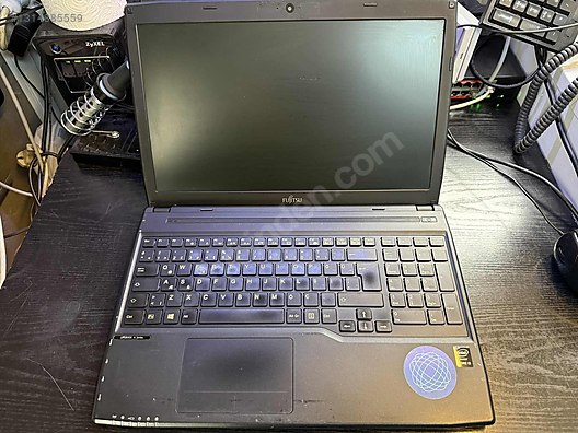Fujitsu / Fujitsu Lifebook A514 İ3 8GB Ram 200 GB HDD sahibinden