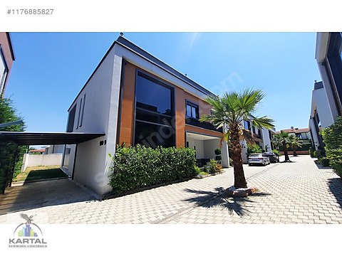 LUXOR SAPANCA SİTESİNDE AÇIK VE KAPALI HAVUZLU...