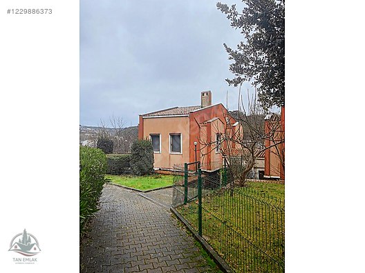 ŞiLE ÇAVUŞ MAH. SİTE İÇİ KÖŞE VİLLA #1229886373