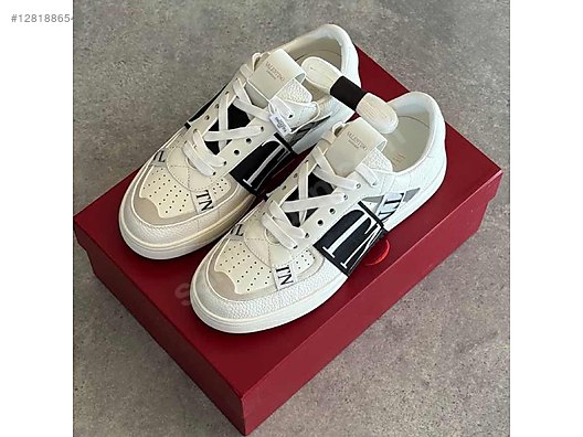 Used & Brand New Items / Clothing & Accessories / Men / Shoes / Casual Shoes