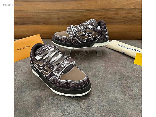 Used & Brand New Items / Clothing & Accessories / Men / Shoes / Casual Shoes