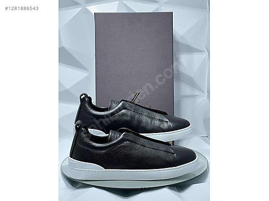 Used & Brand New Items / Clothing & Accessories / Men / Shoes / Casual Shoes