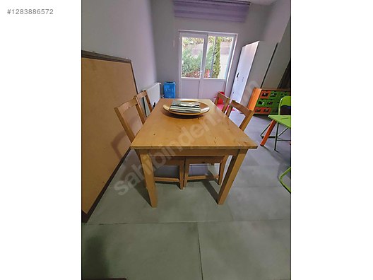 Used & Brand New Items / Home Decor / Furniture / Dining Room / Tables