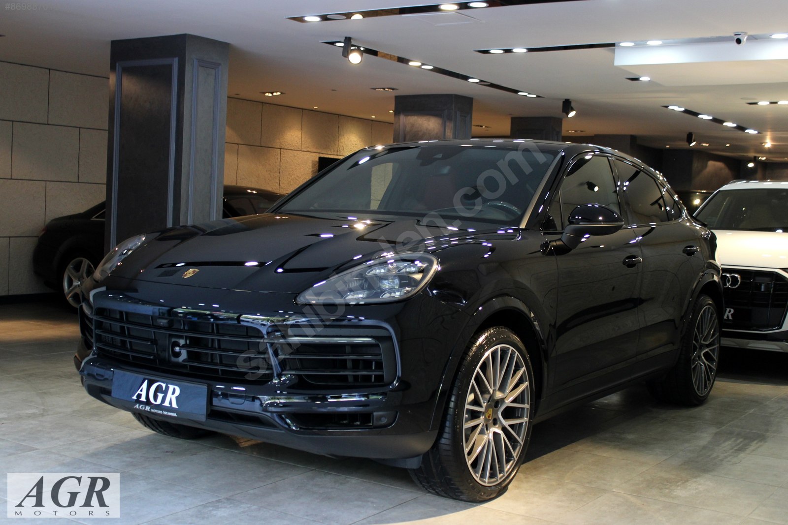 Porsche / Cayenne / 3.0 / AGR MOTORS 2020 COUPE SOĞUTMA HEADUP CARBON
