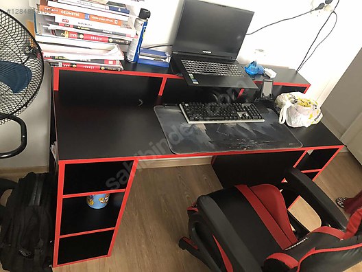 Used & Brand New Items / Gaming & Gamers Exclusive / Gaming Equipment / Gaming Desk