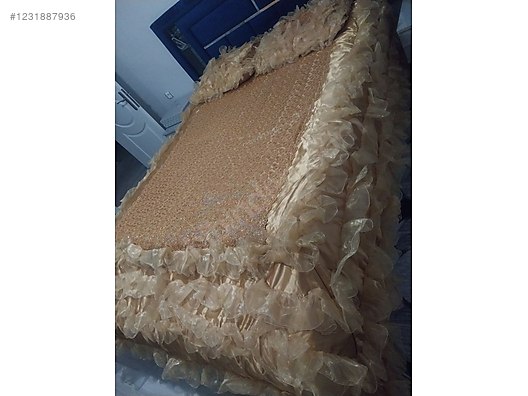 Used & Brand New Items / Home Decor / Home Textiles / Bedspread
