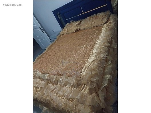 Used & Brand New Items / Home Decor / Home Textiles / Bedspread