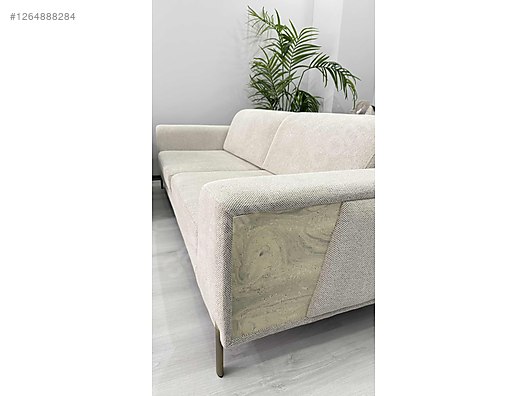 Used & Brand New Items / Home Decor / Furniture / Den & Living Room / Living Room Furniture