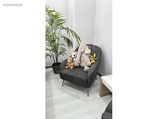 Used & Brand New Items / Home Decor / Furniture / Den & Living Room / Living Room Furniture