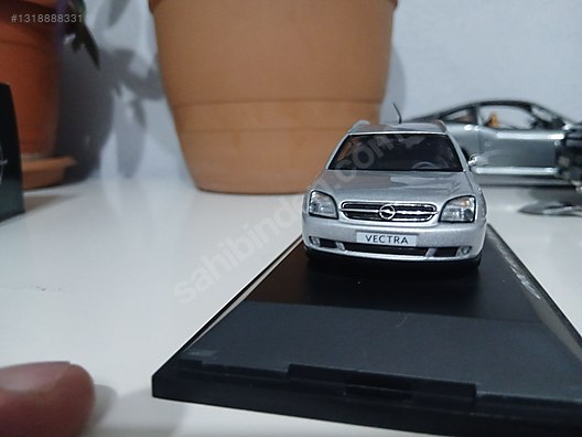 Schuco Diecast Model 1:43 Opel Araba - 1318888331