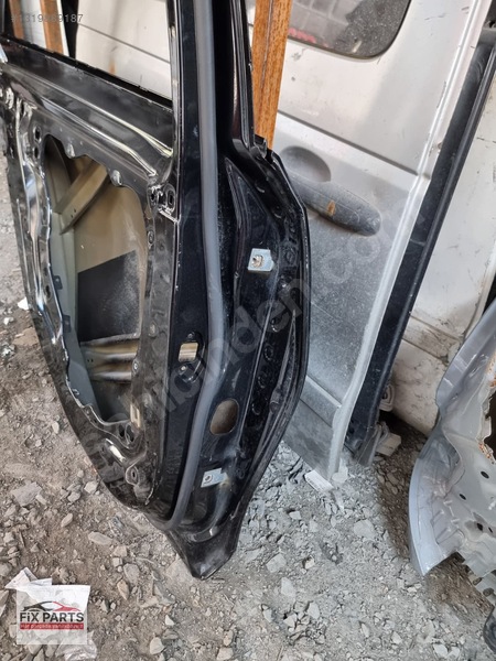 41517482277 – BMW 3 SERİSİ G20 SOL ARKA KAPİ CİKMA ORJİNAL