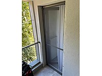 Menteşeli ve pliseli sineklik