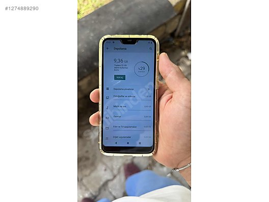 Used & Brand New Items / Cell Phones & Accessories / Cell Phones / Xiaomi / Mi A2 Lite (Redmi 6 Pro)