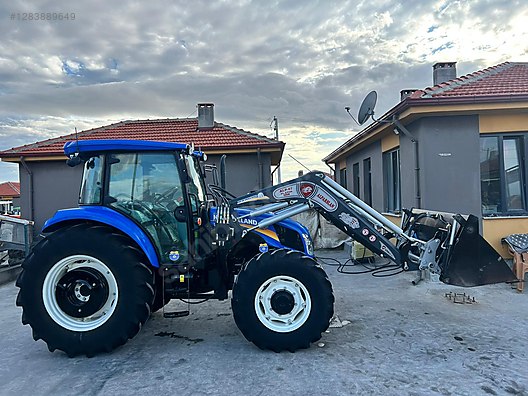 Machinery / Agricultural Machines / Tractors / New Holland / TD100D