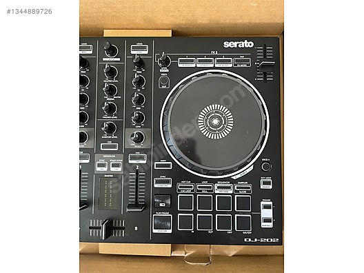 Roland DJ-202 DJ Controller | Temiz, Sorunsuz, Tam Çalışır