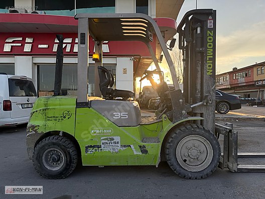 Machinery / Industrial / Carrying & Stacking Equipment / Forklifts / For Sale / Zoomlion