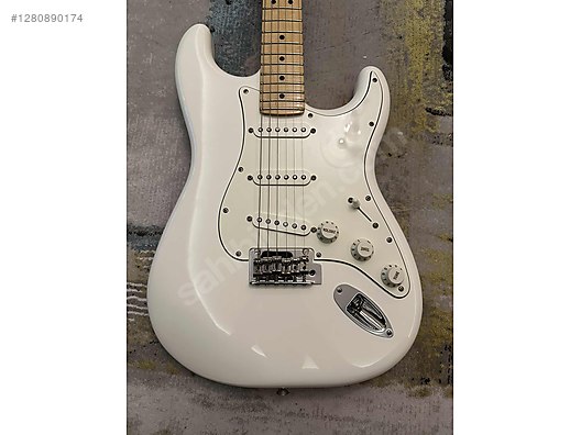 İkinci El ve Sıfır Alışveriş / Müzik / Müzik Aletleri / Telli Çalgılar / Gitar / Elektro