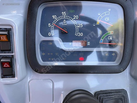 Machinery / Agricultural Machines / Tractors / New Holland / TT50