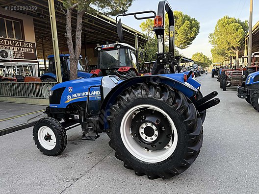 Machinery / Agricultural Machines / Tractors / New Holland / TT50