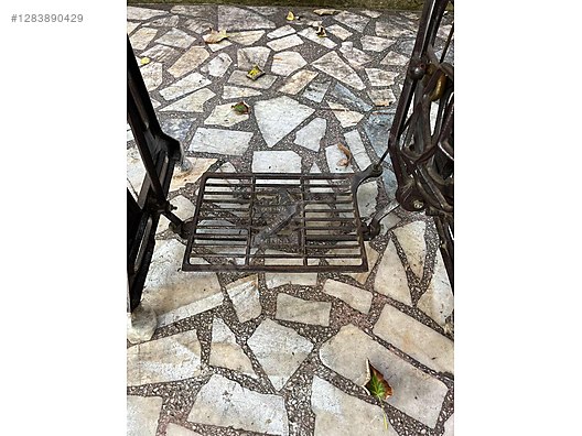 Used & Brand New Items / Antique / Machines / Antique Sewing Machines